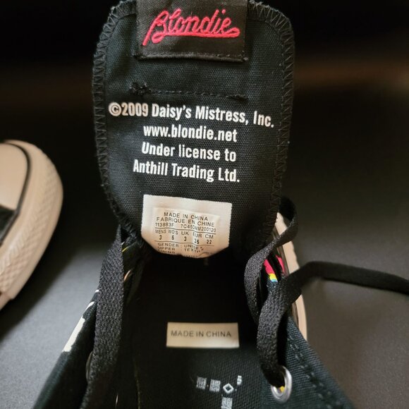 ULTRA RARE Converse Chucks Blondie Edition - 2010 -  Size 5 - Picture 10 of 11